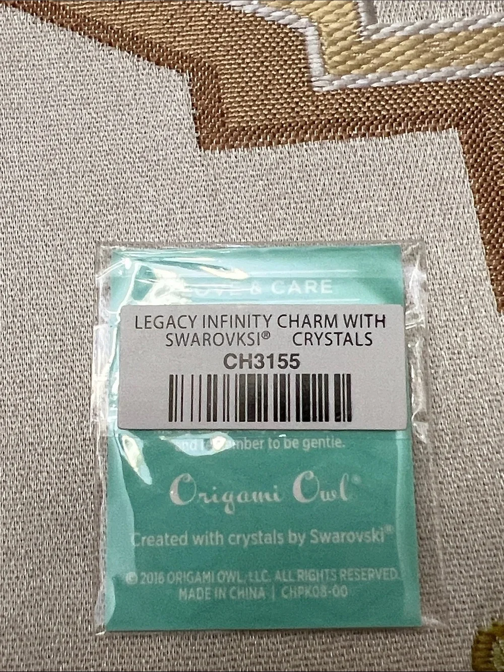 Origami Owl delicate infinity